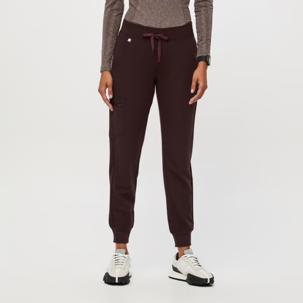 Espresso Figs Zamora Jogger Scrub Pants